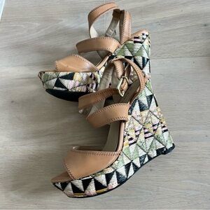 Stylish Tan Wedge Sandals